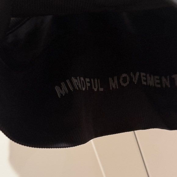 Alo Seamless Ribbed Favorite Bra Tank XS - Picture 9 of 10